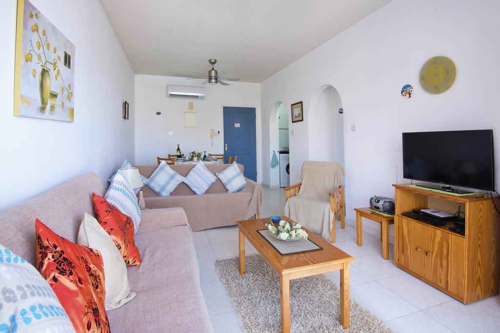 King'S Palace Apartment Πάφος Εξωτερικό φωτογραφία
